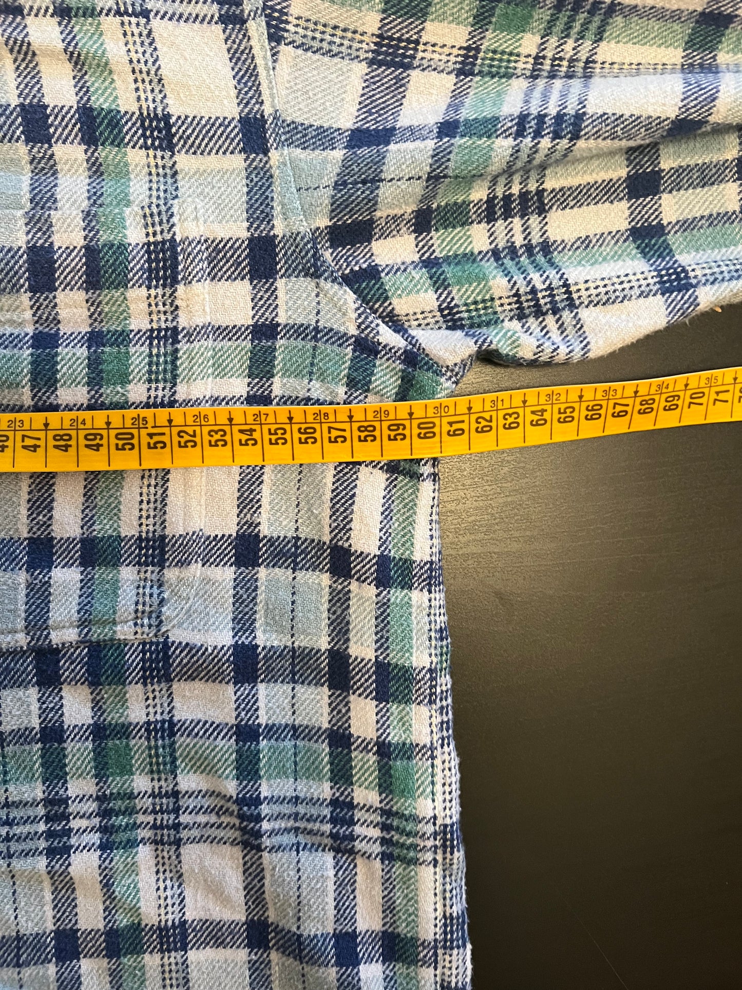 Cropped flanel shirt Boxy fit (S-M)