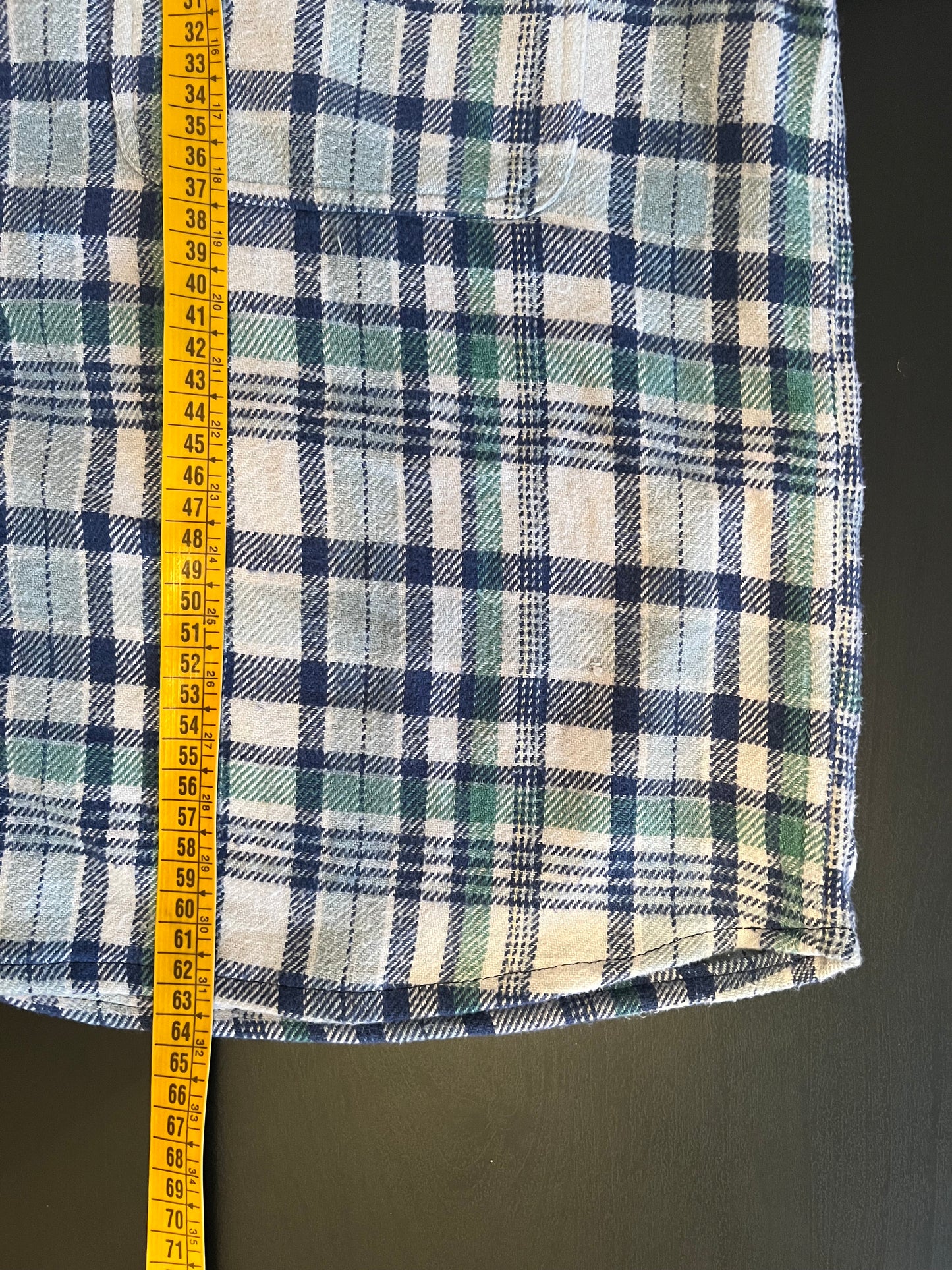 Cropped flanel shirt Boxy fit (S-M)