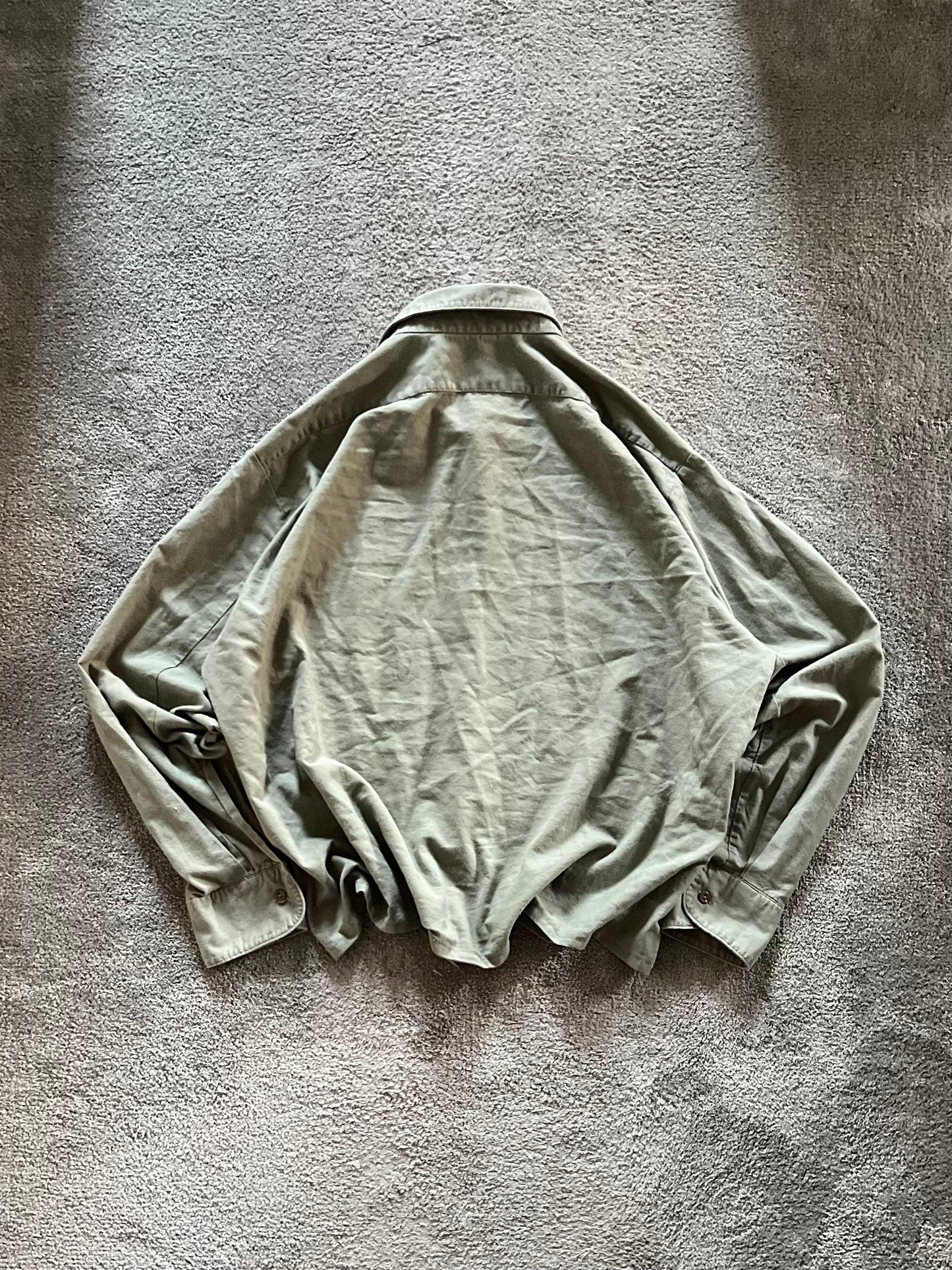 Cropped shirt Boxy fit (M)